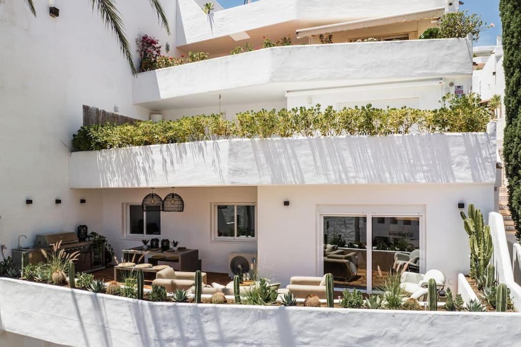 Super Stylish In Fantastic Location Leilighet Marbella